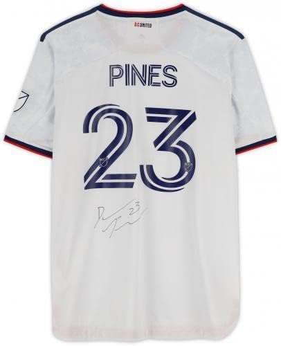 ממוסגר Donovan Pines D.C. יונייטד עם חתימה משומשת משומשת 23 גופייה לבנה מעונת 2022 MLS - Size XL - גופיות כדורגל עם חתימה